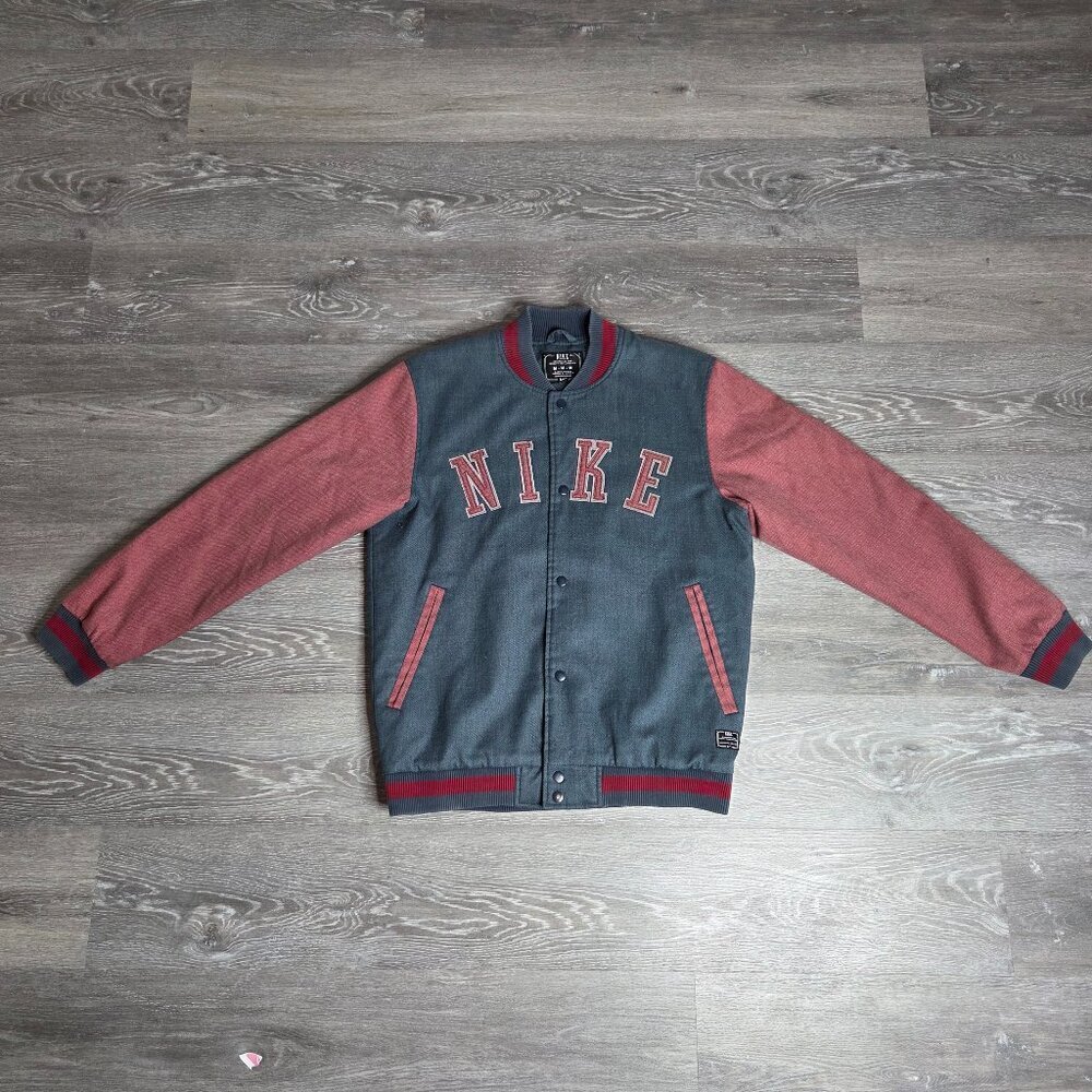 Nike - Men's Haze Crew Varsity Letterman Jacket Denim Blue Red 579982-490 Medium